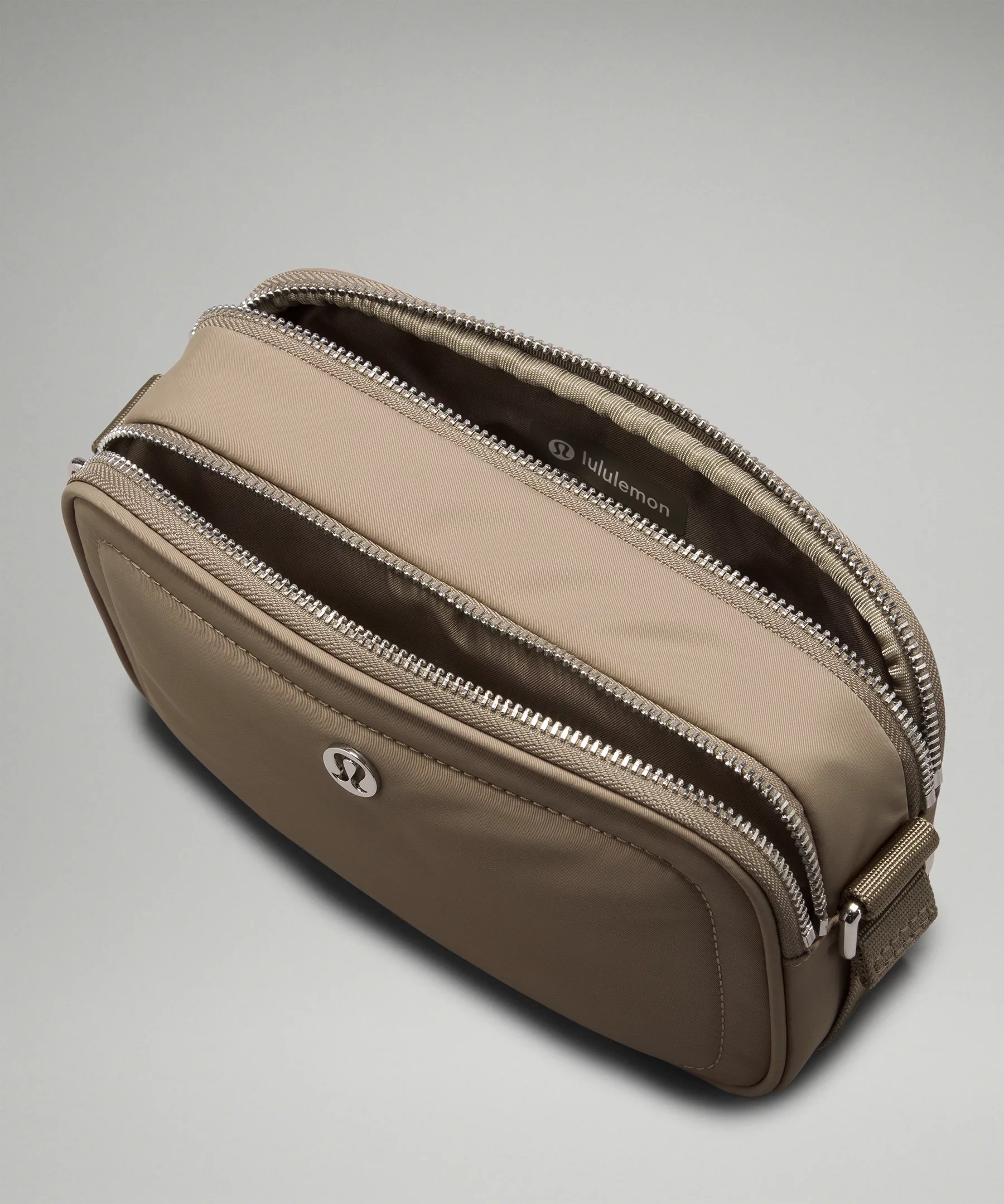 Crossbody Camera Bag 2L - 4