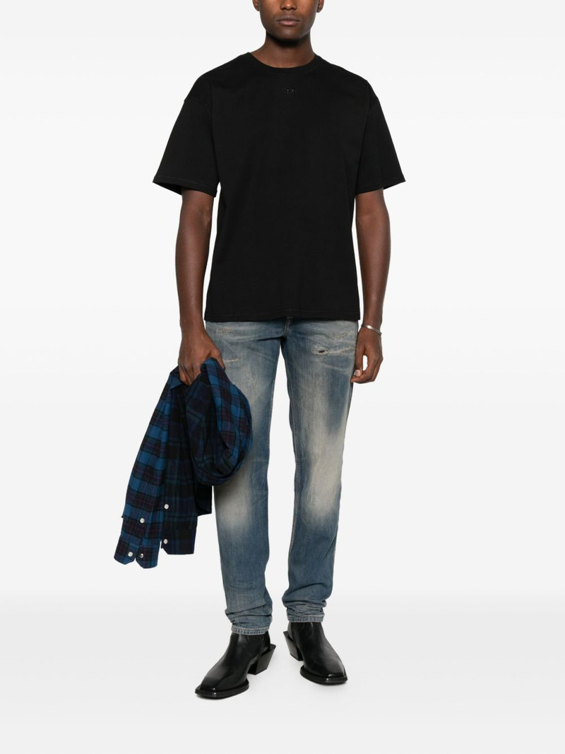 Diesel logo-embroidered t-shirt outlook