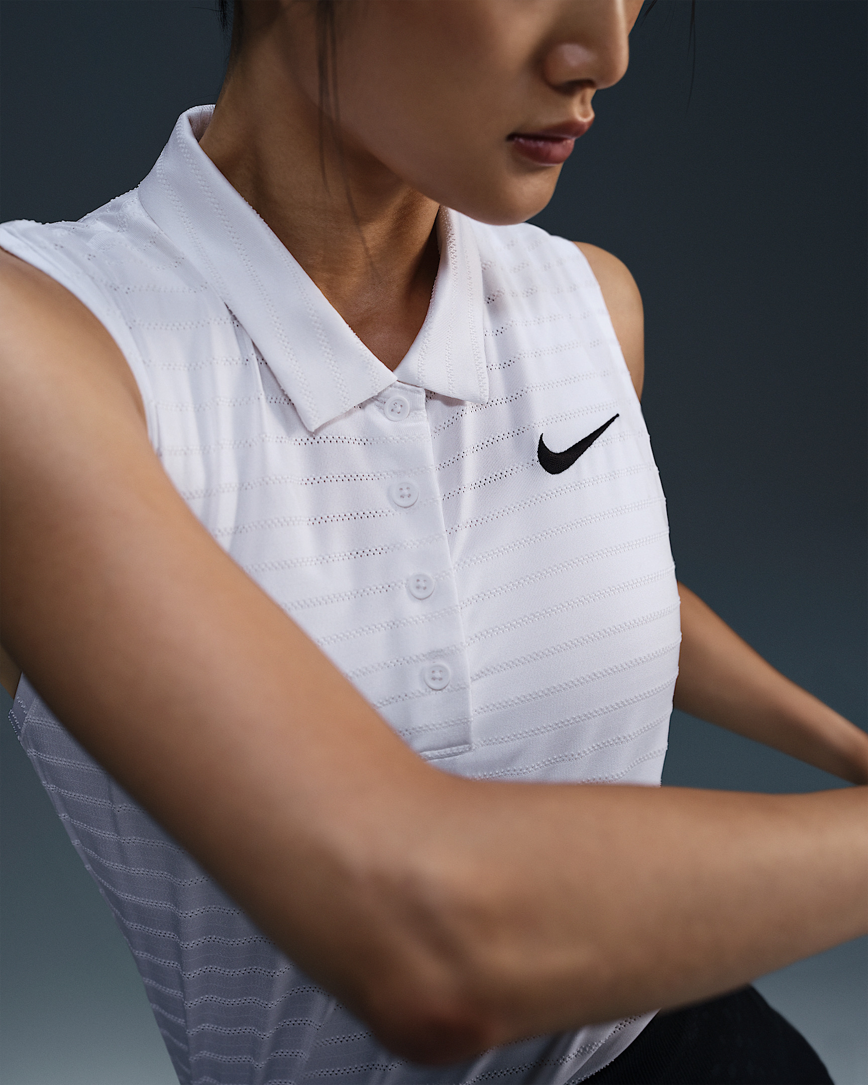 Nike Victory Women's Dri-FIT Sleeveless Striped Golf Polo - 3