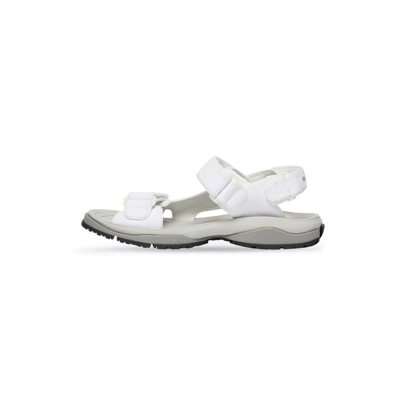 BALENCIAGA tourist sandal outlook