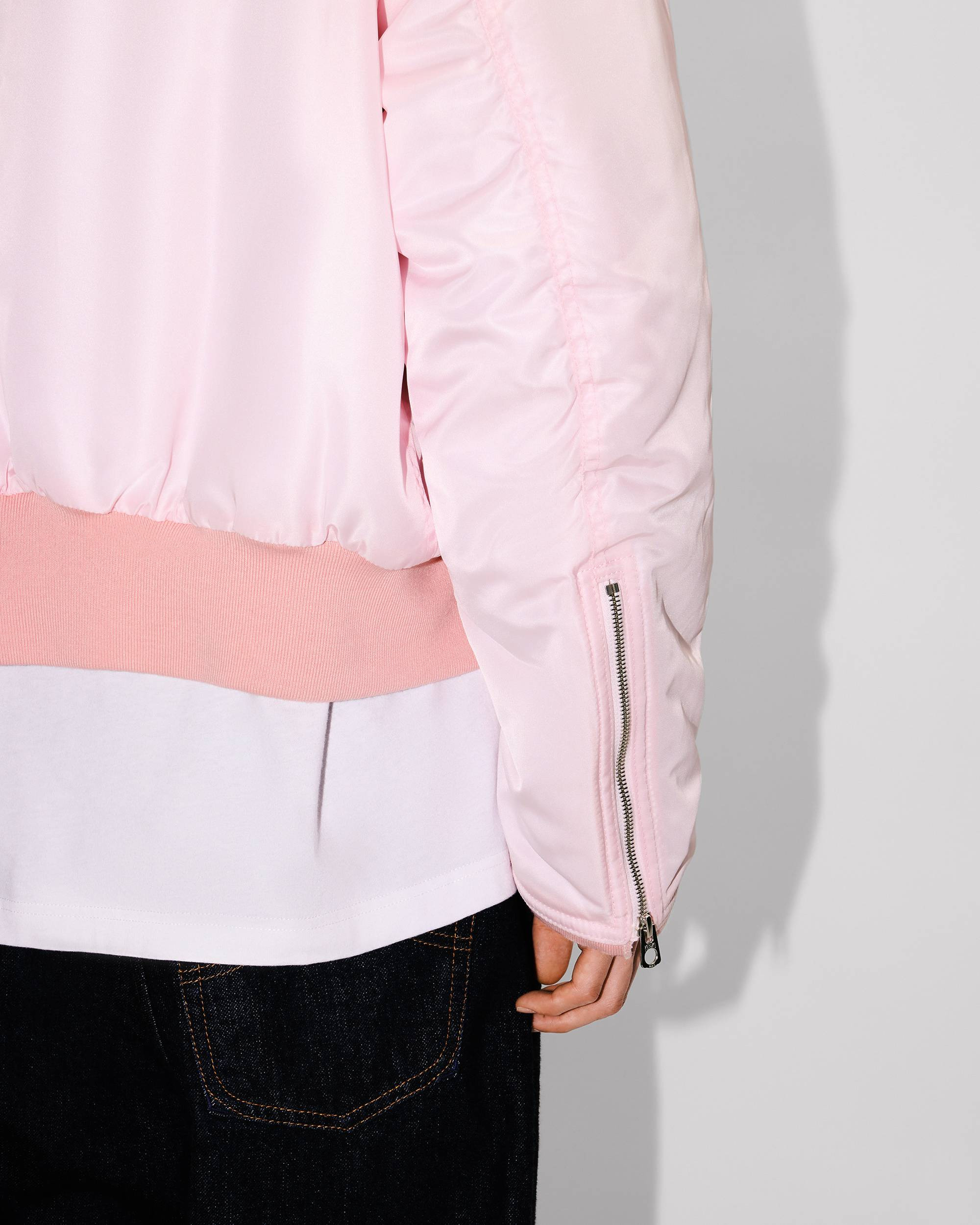 Bomber - 10