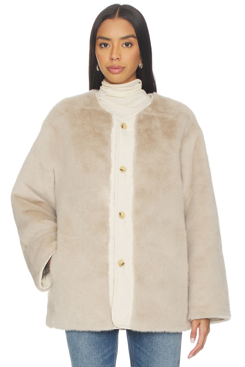 SANCTUARY Reversible Fur Liner outlook