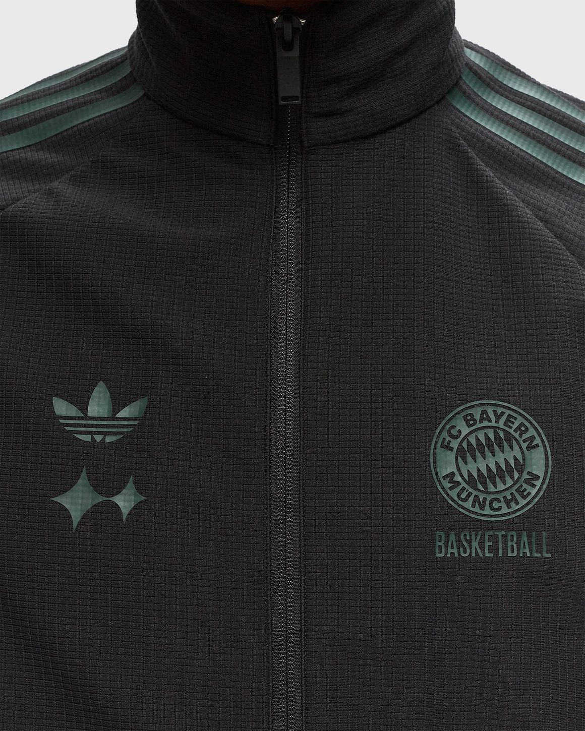 BSTN x FC BAYERN BASKETBALL GARDEN TRACKJACKET - 4