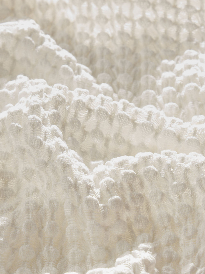 FRAME The Popcorn Top in Alabaster outlook