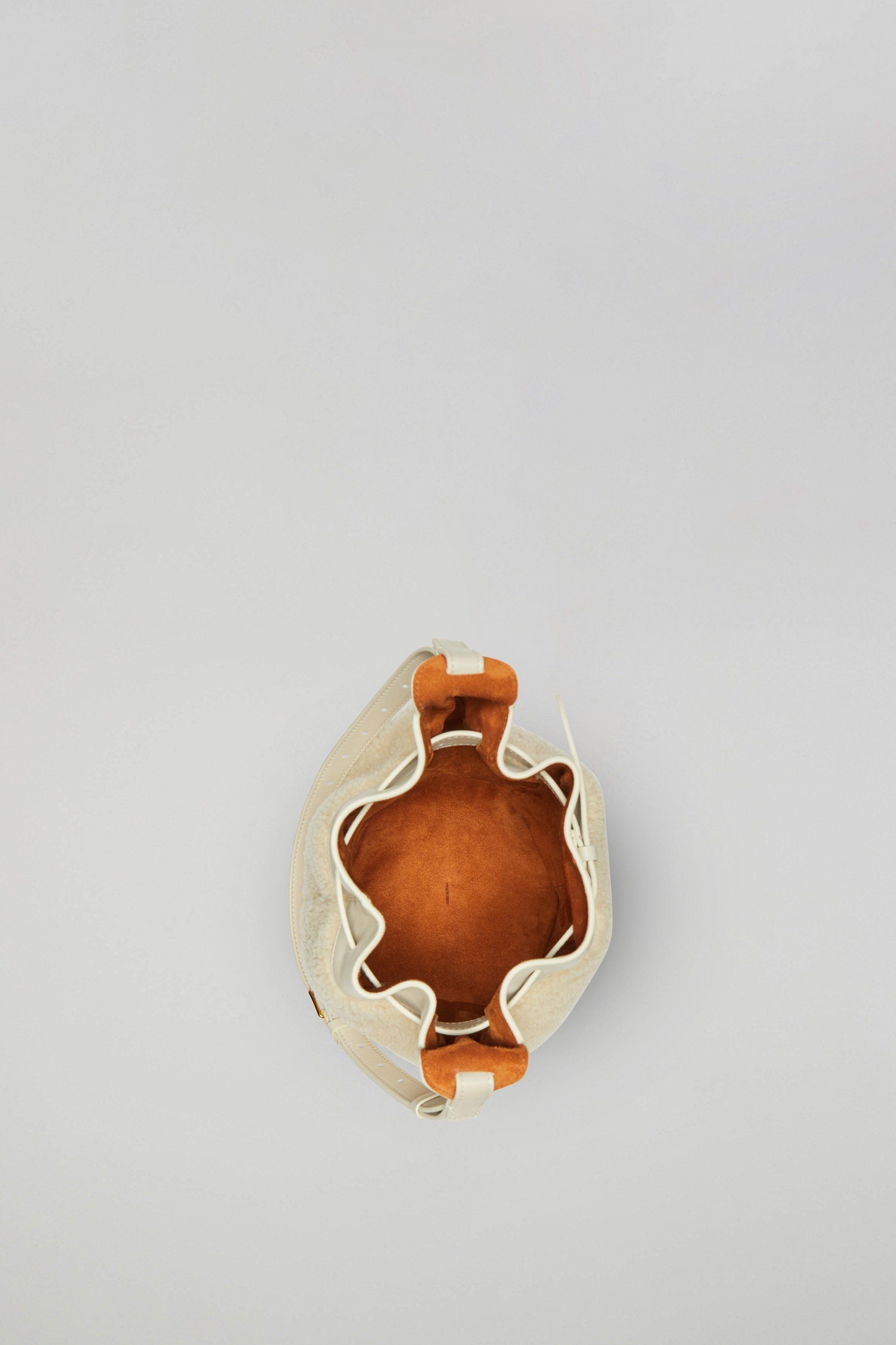 'PLAY' BUCKET BAG - 6
