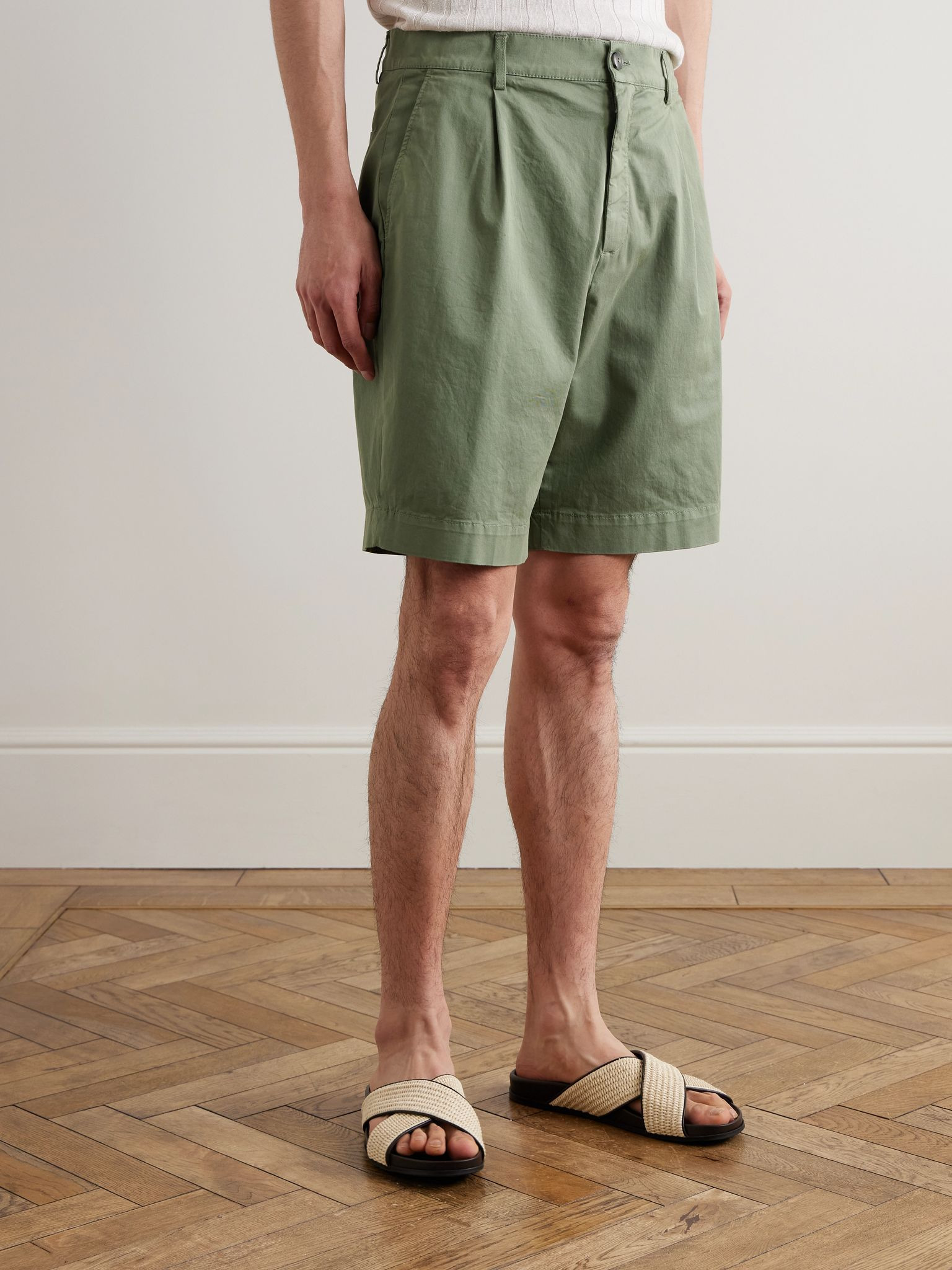 Slim-Fit Straight-Leg Pleated Stretch-Cotton Shorts Green - 3