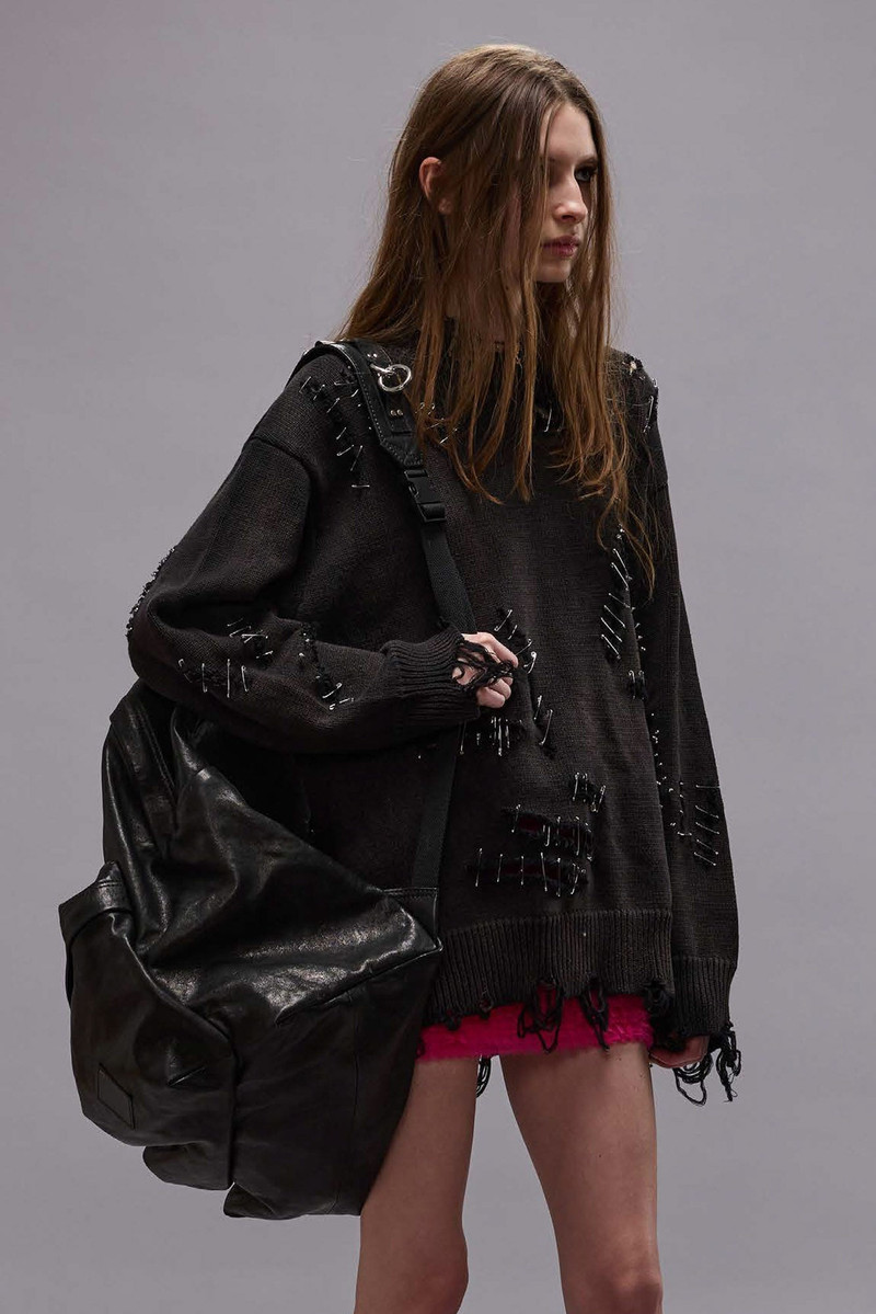R13 SLASHED BOYFRIEND SWEATER - BLACK WITH PINS - R13 outlook