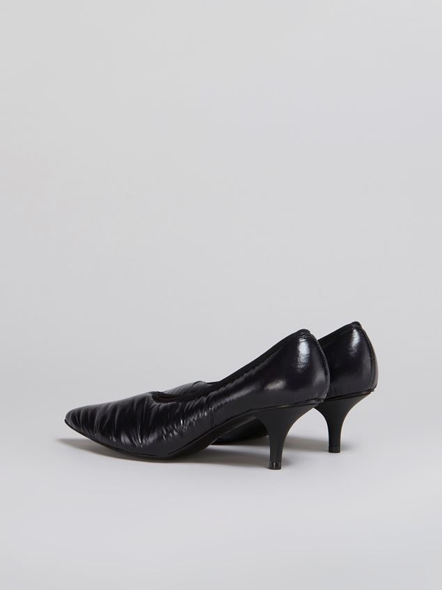 PADDED NYLON PUMP - 3