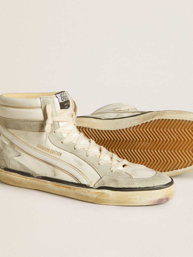 Slide LAB in aged-white nappa leather with gray suede star and white leather flash 4