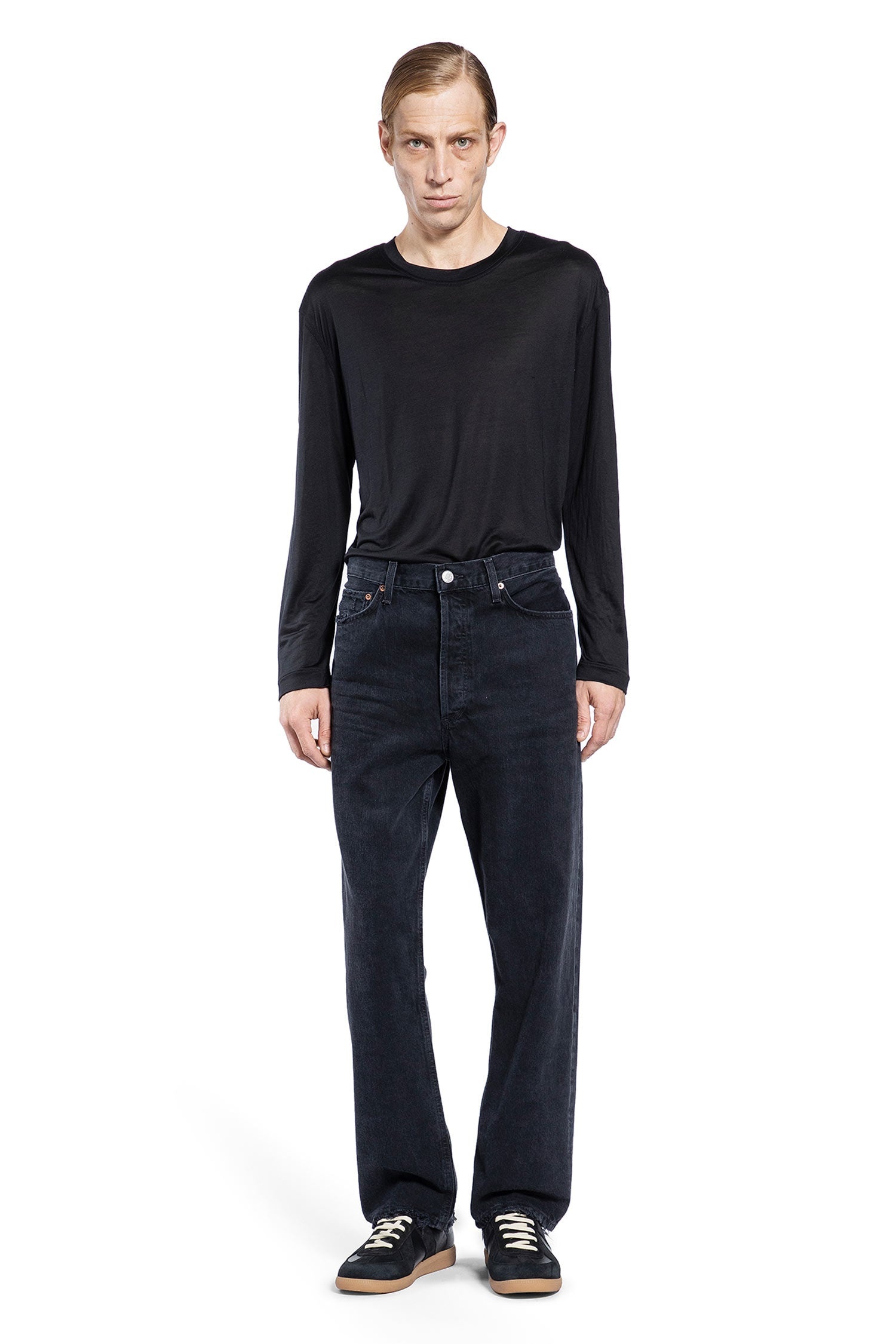 90S-Mid-Rise-Loose-Fit-Jeans - 4
