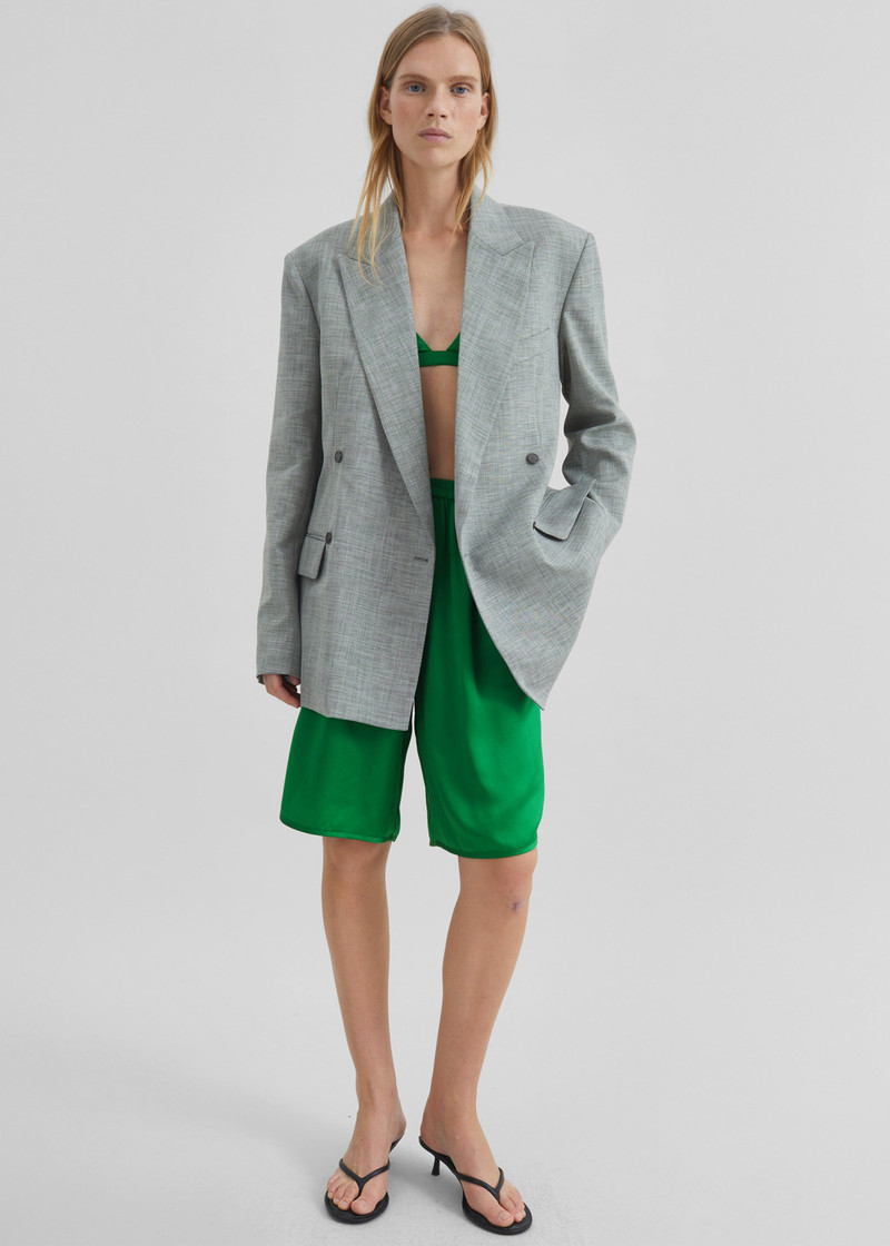 Nelis Silk Bermuda Shorts - Kelly Green 7