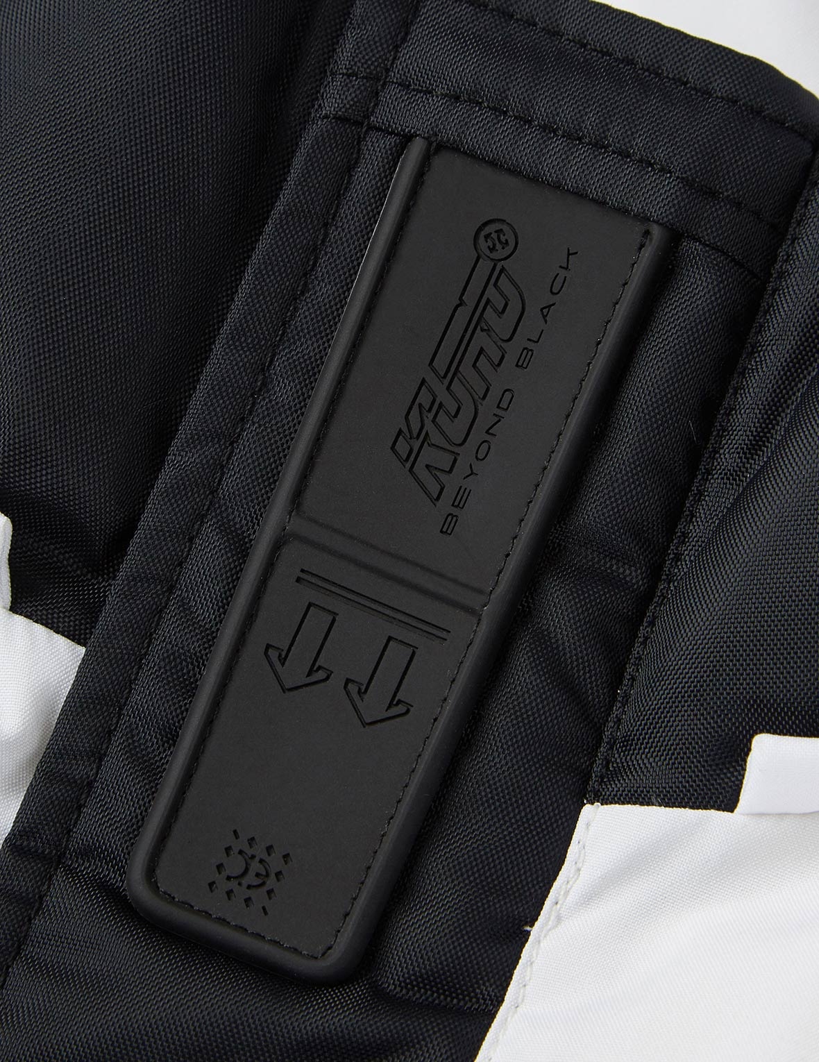 Air-Fill Down Logo Badge Down Jacket - 9