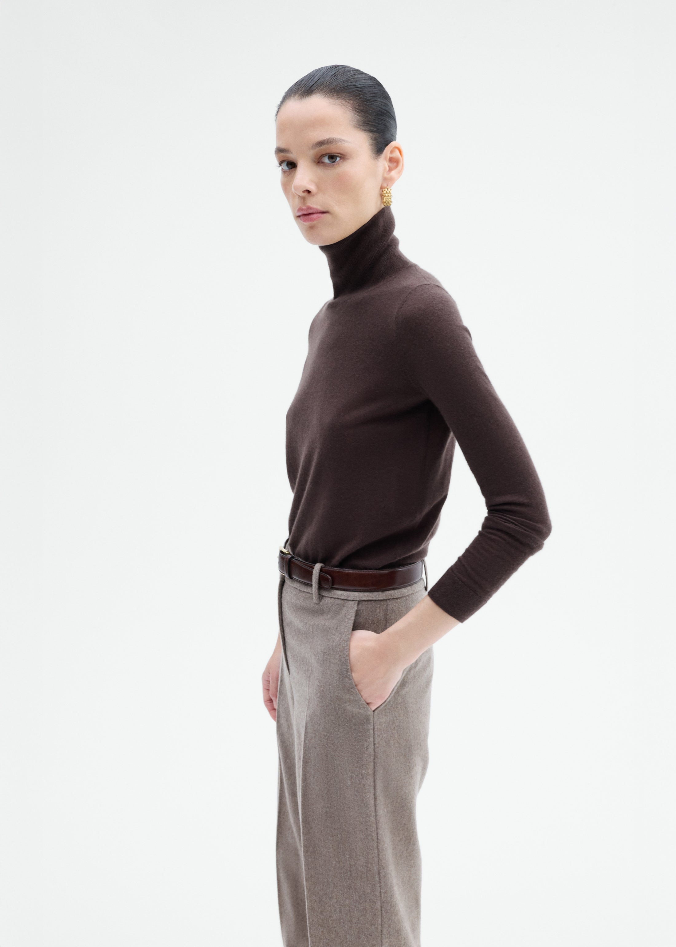 Slim Turtleneck in Fine Cashmere - 3