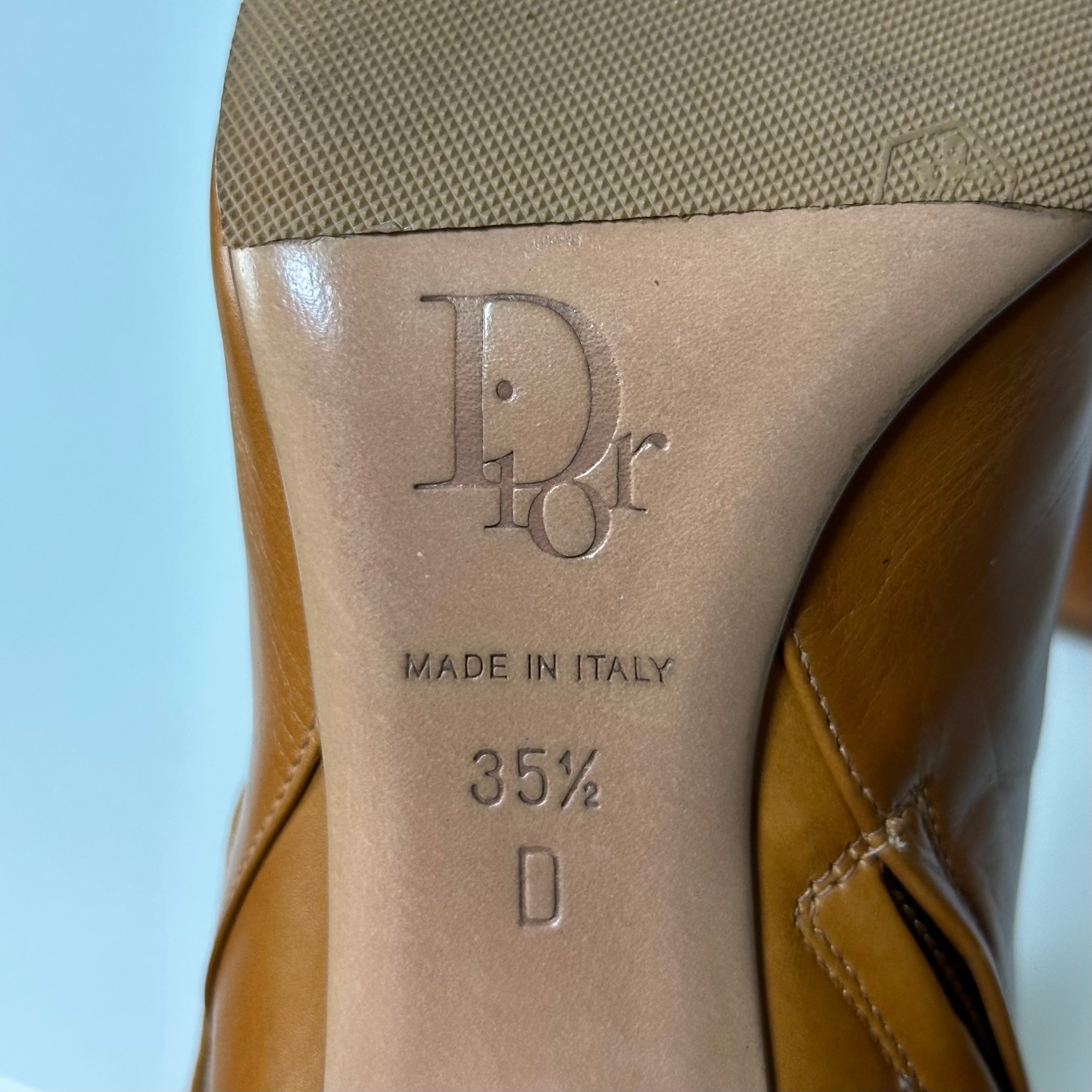 CHRISTIAN DIOR Fall Winter 2004 Leather Buckle Ankle Boots - 10