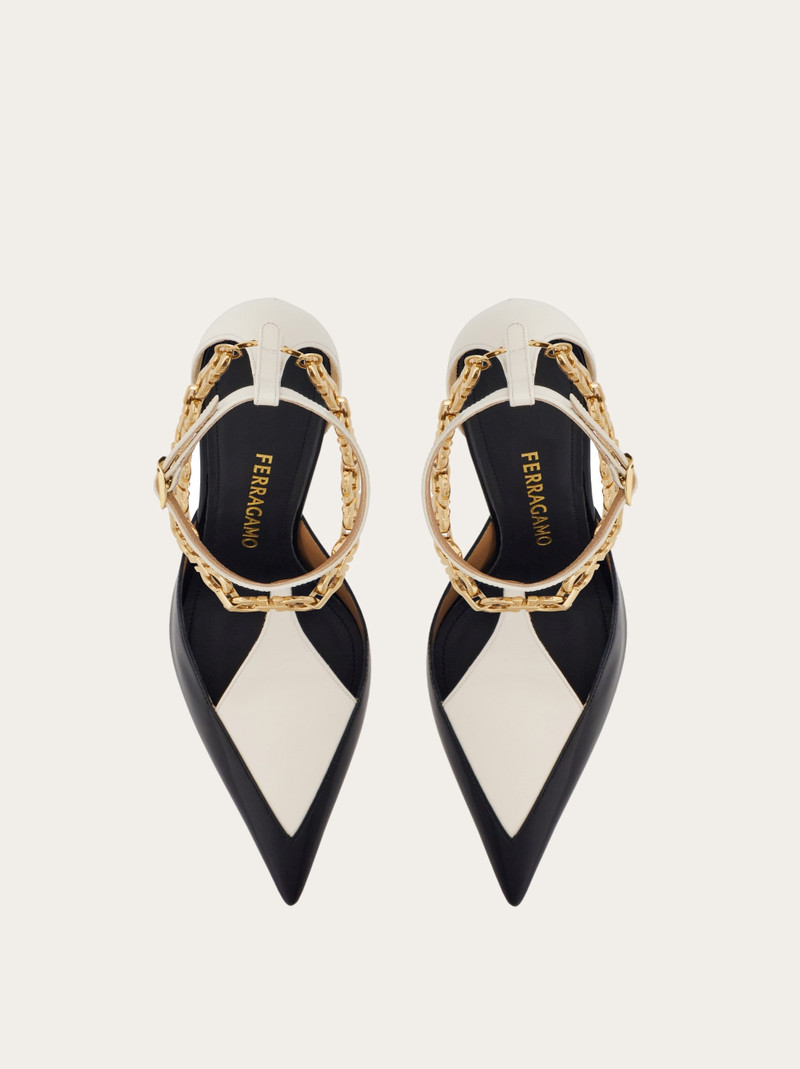 FERRAGAMO S-shaped heel pump with Gancini chain outlook