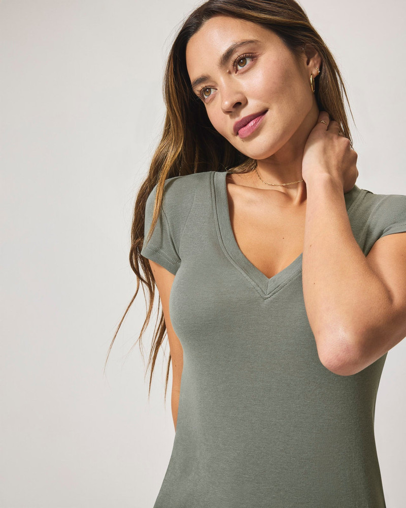 Splendid Faye V-Neck Tee outlook