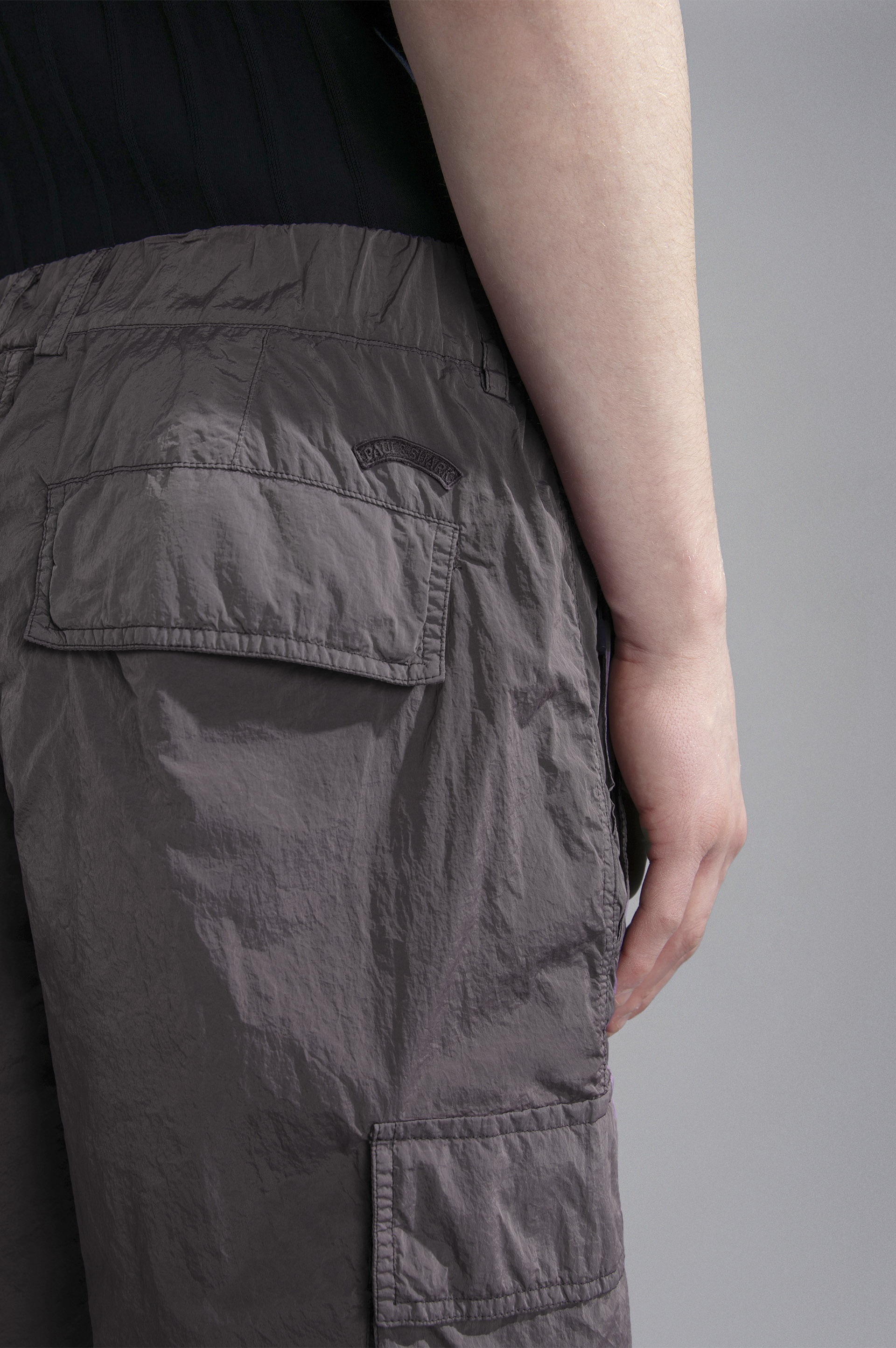GARMENT DYED NYLON BERMUDA SHORTS - 4