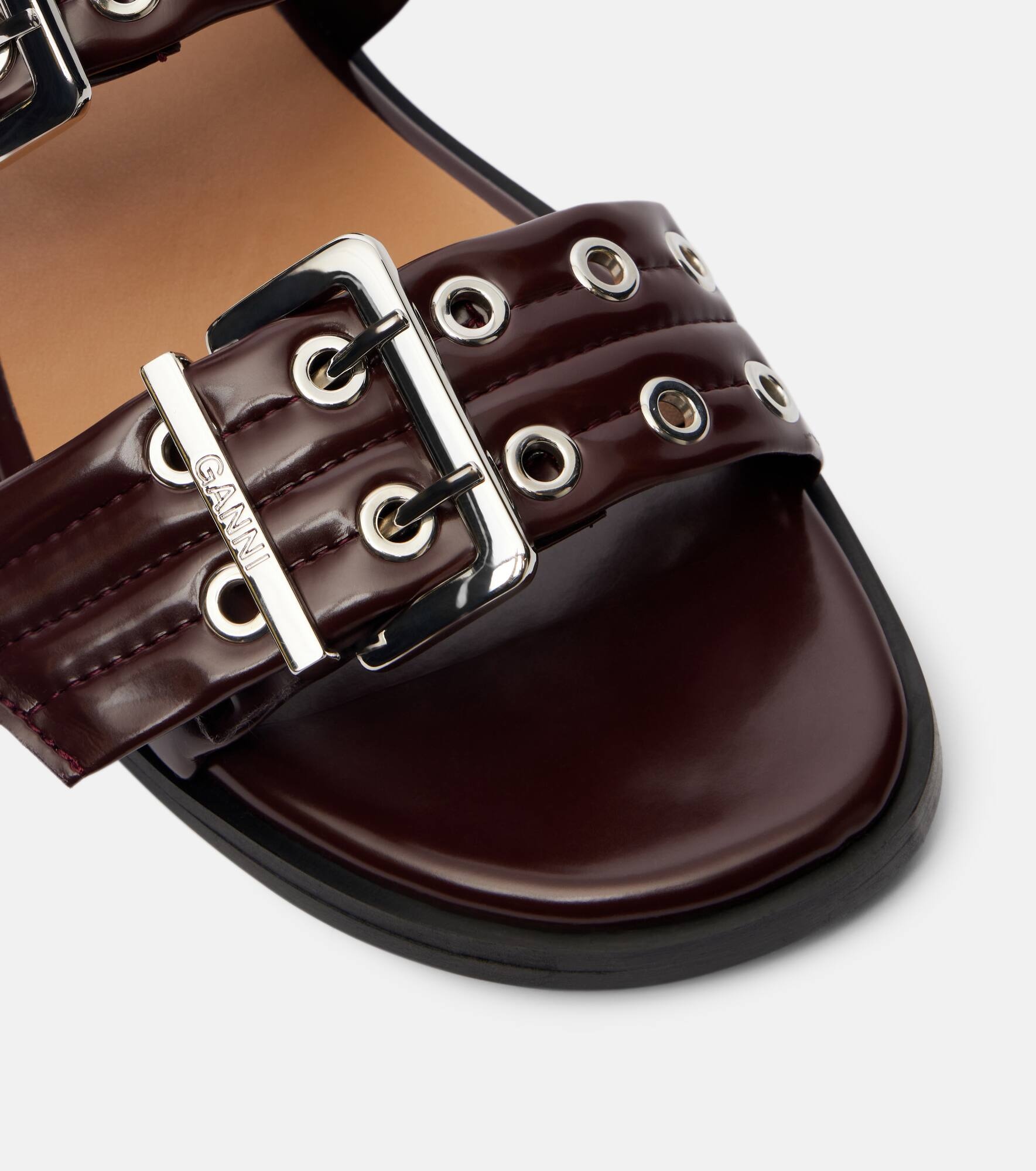 Faux leather sandals - 5