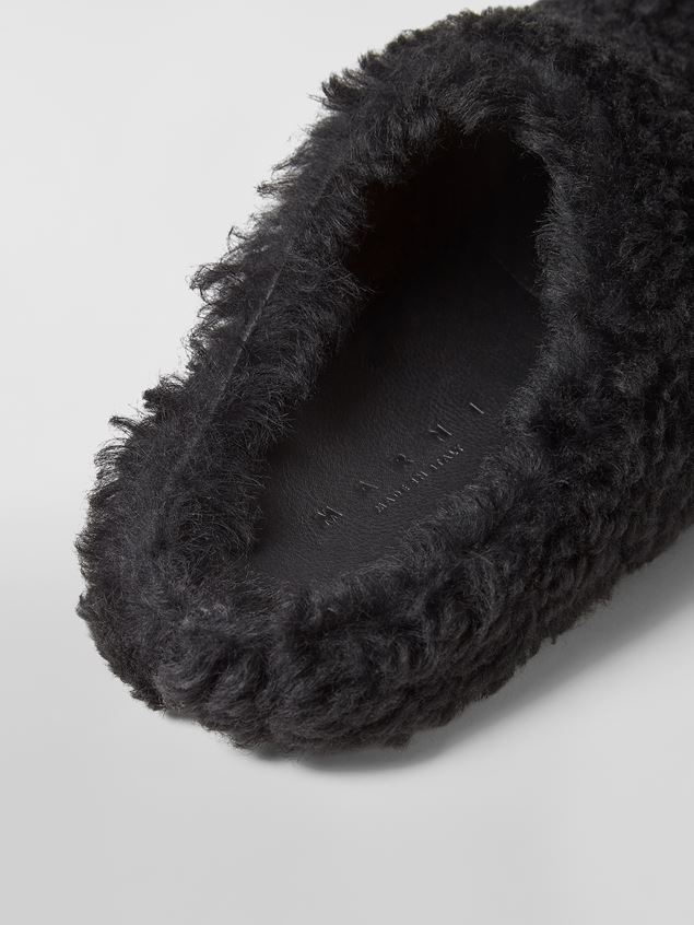 BLACK SHEARLING MULE - 5