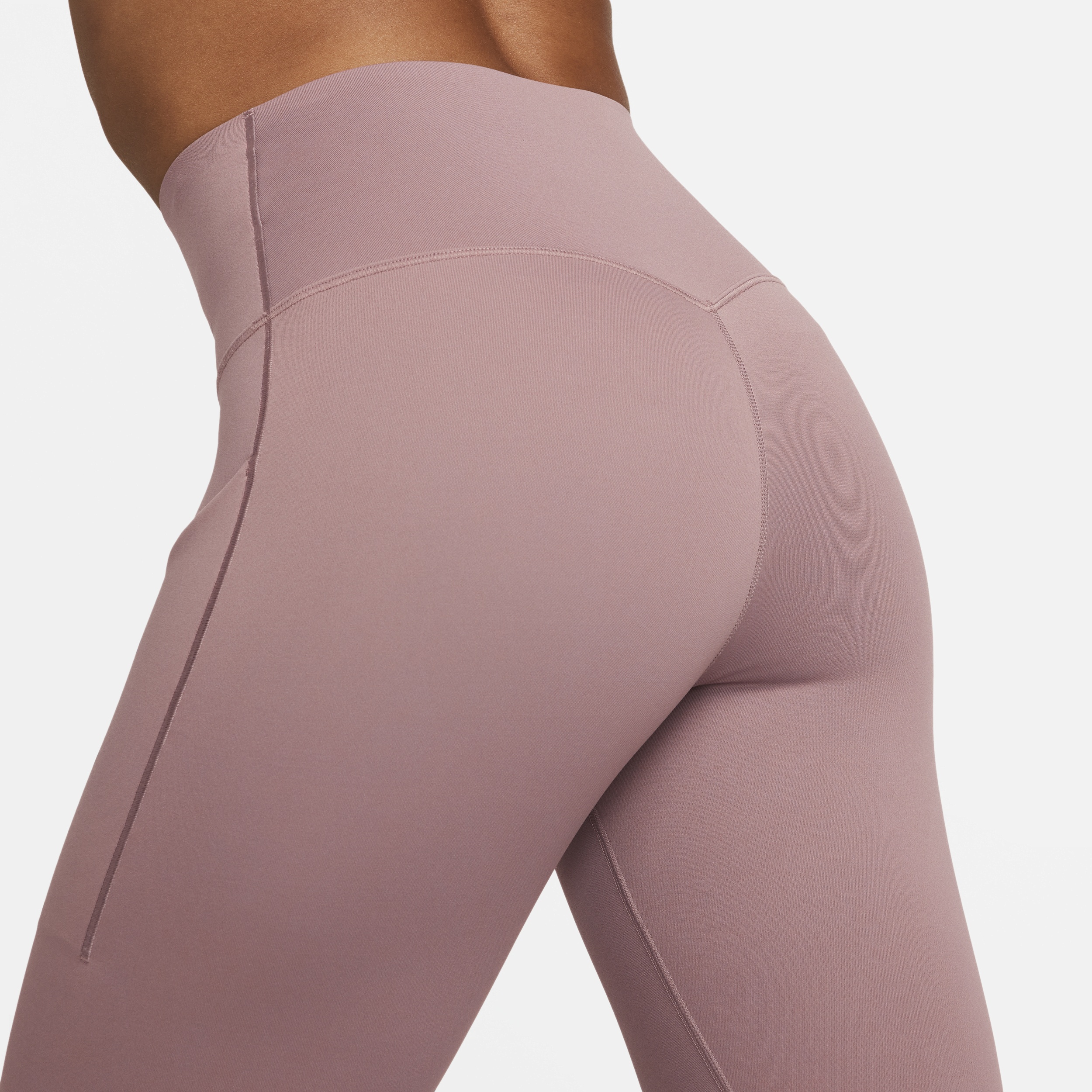 Nike Women's Universa Medium-Support High-Waisted 7/8 Leggings with Pockets - 6