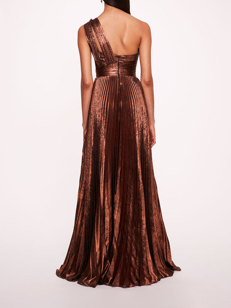 Marchesa METALLIC LAME PLEATED GOWN outlook