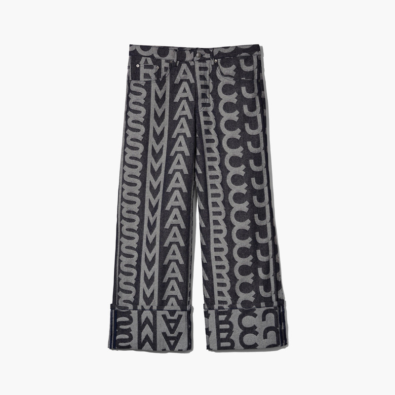 THE MONOGRAM OVERSIZED JEANS 1
