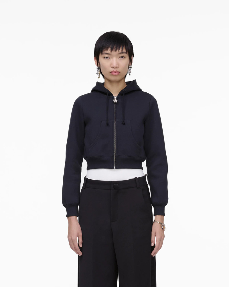 CHARM은 HOODIE를 주름을 잡았습니다 2