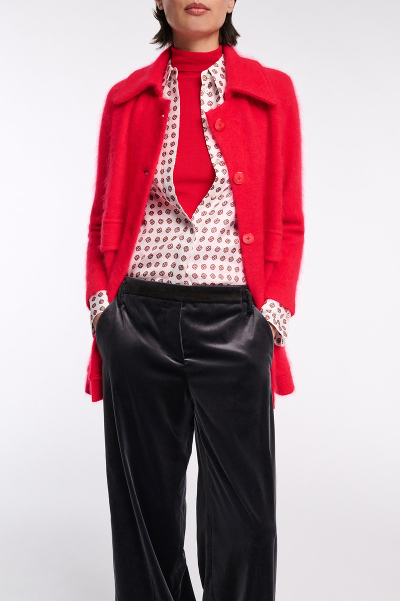 FLUFFY STATEMENTS jacket 3
