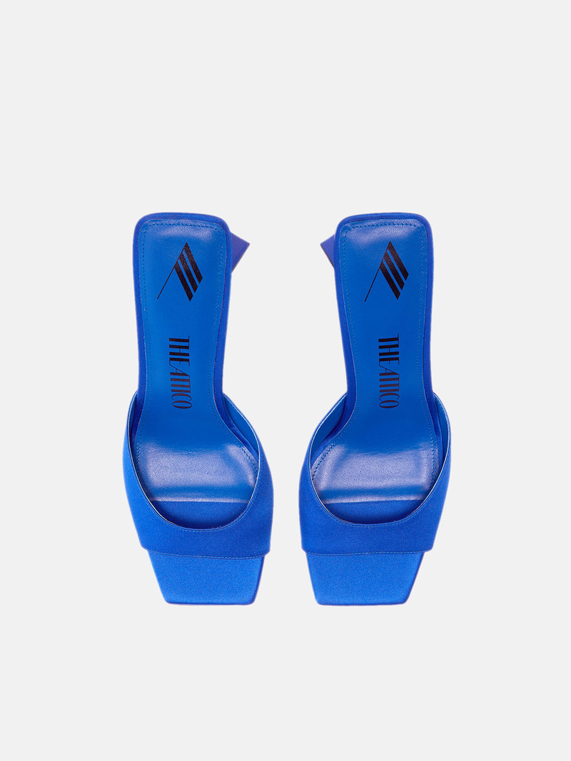 ''MINI DEVON'' ELECTRIC BLUE MULE 4