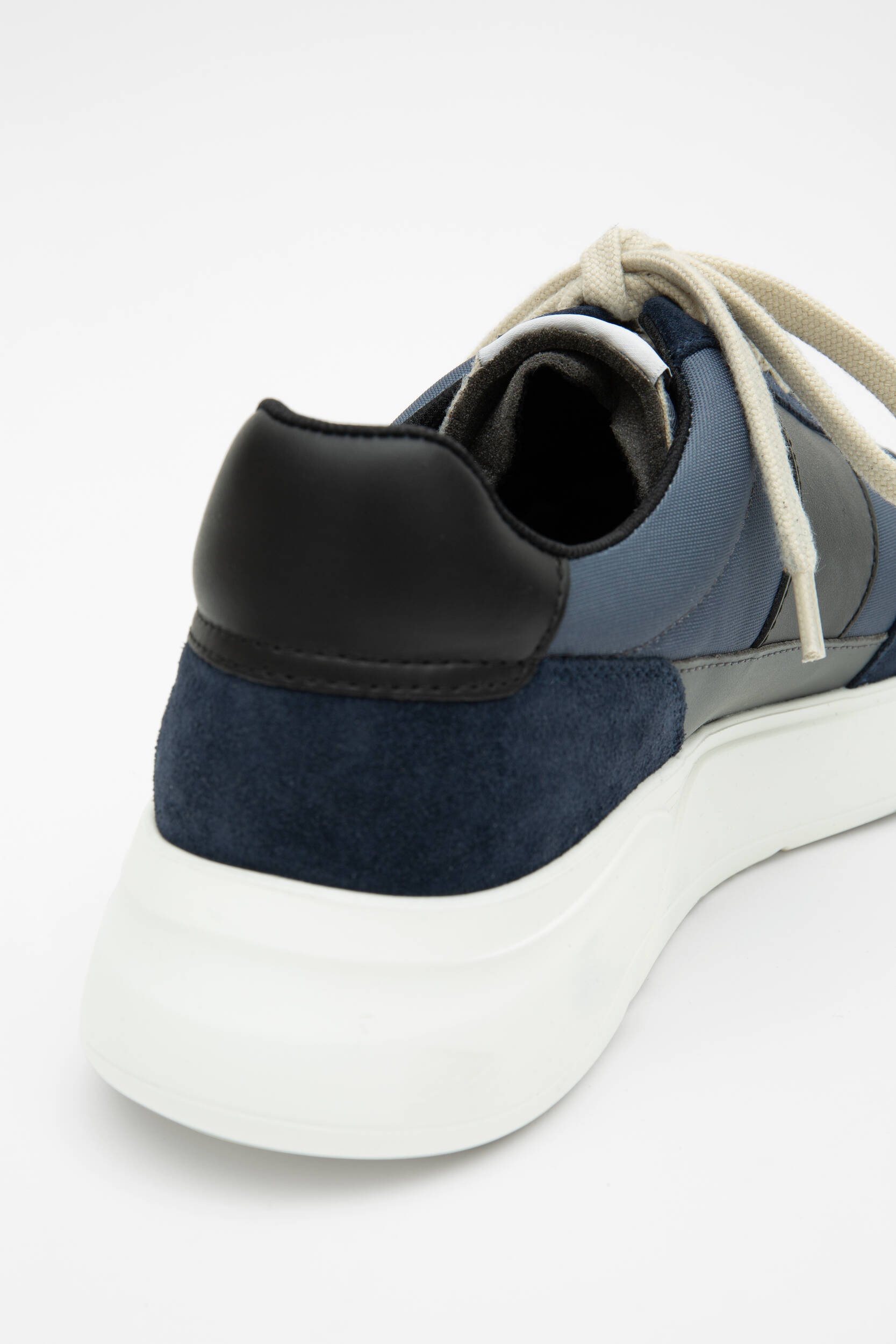 Genesis Vintage Runner - 8