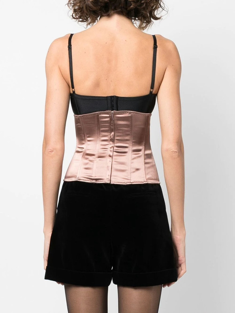 lace-up corset 4
