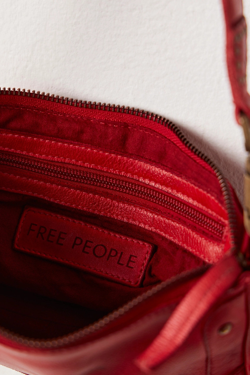 Lillie Leather Shoulder Bag 5