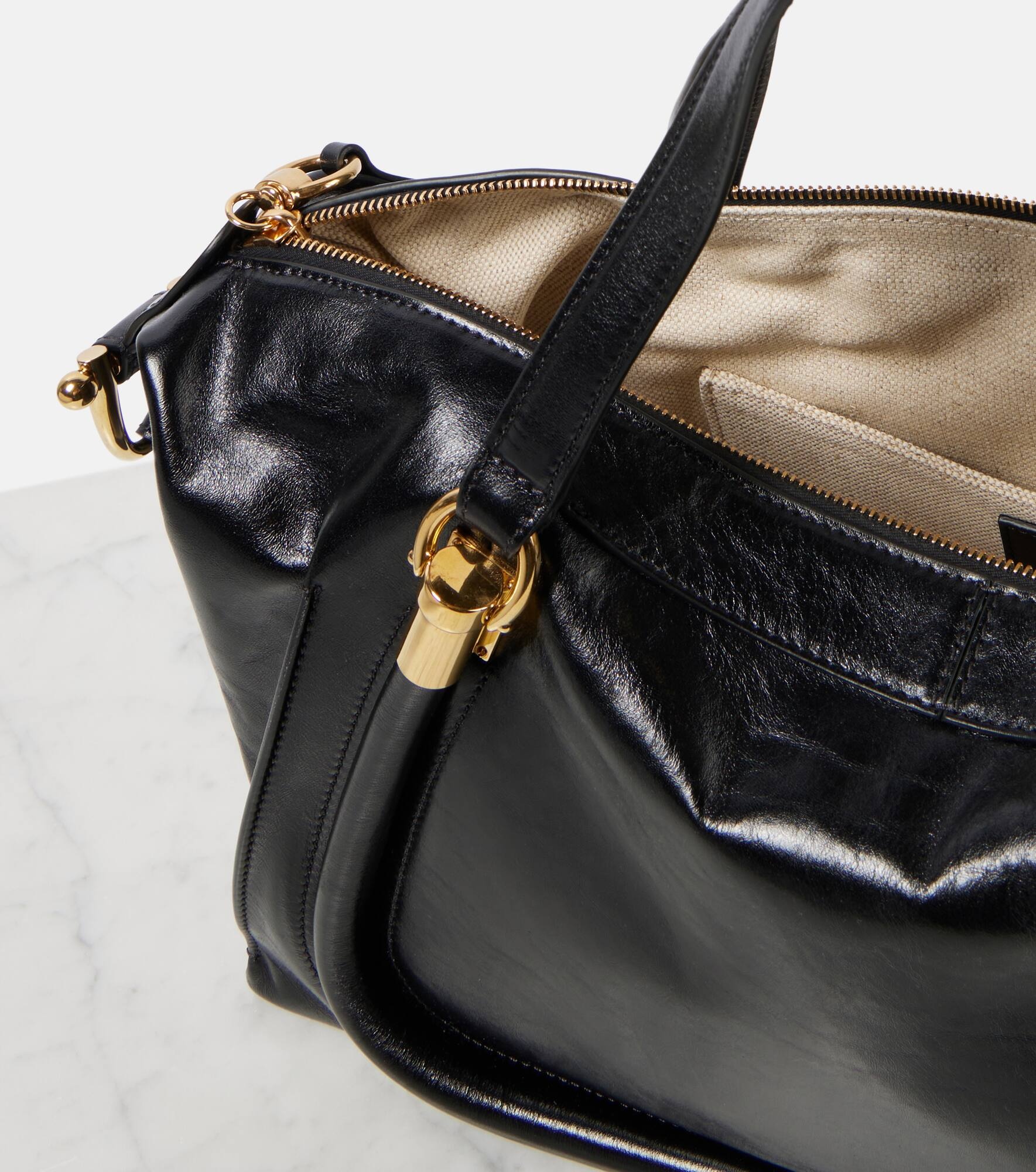Paraty 24 Medium leather shoulder bag - 3