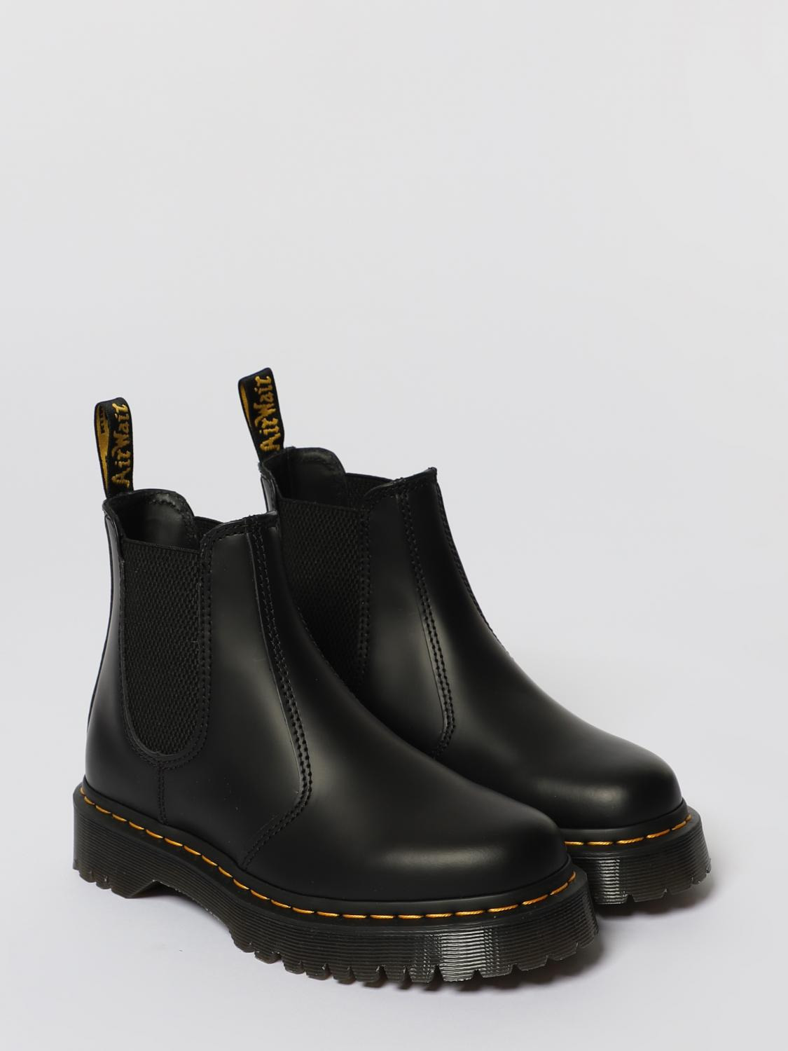 Dr. Martens boots for woman - 2