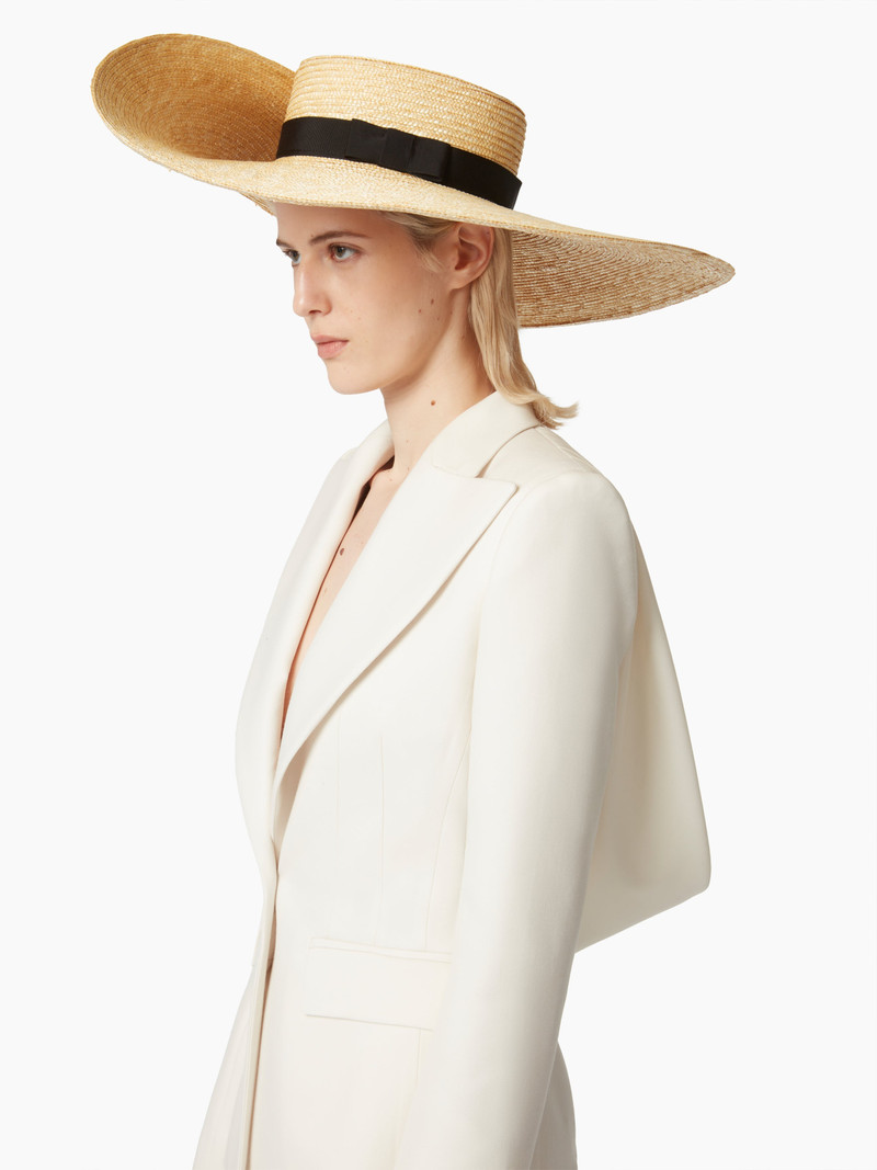 ASYMMETRICAL CAPELINE IN RAFFIA 3