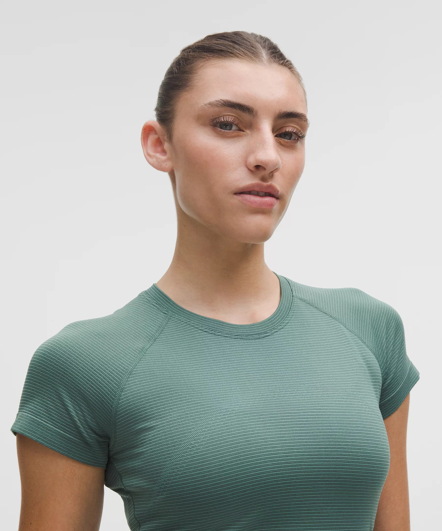 Swiftly Tech Cropped Short-Sleeve Shirt 2.0 - 4