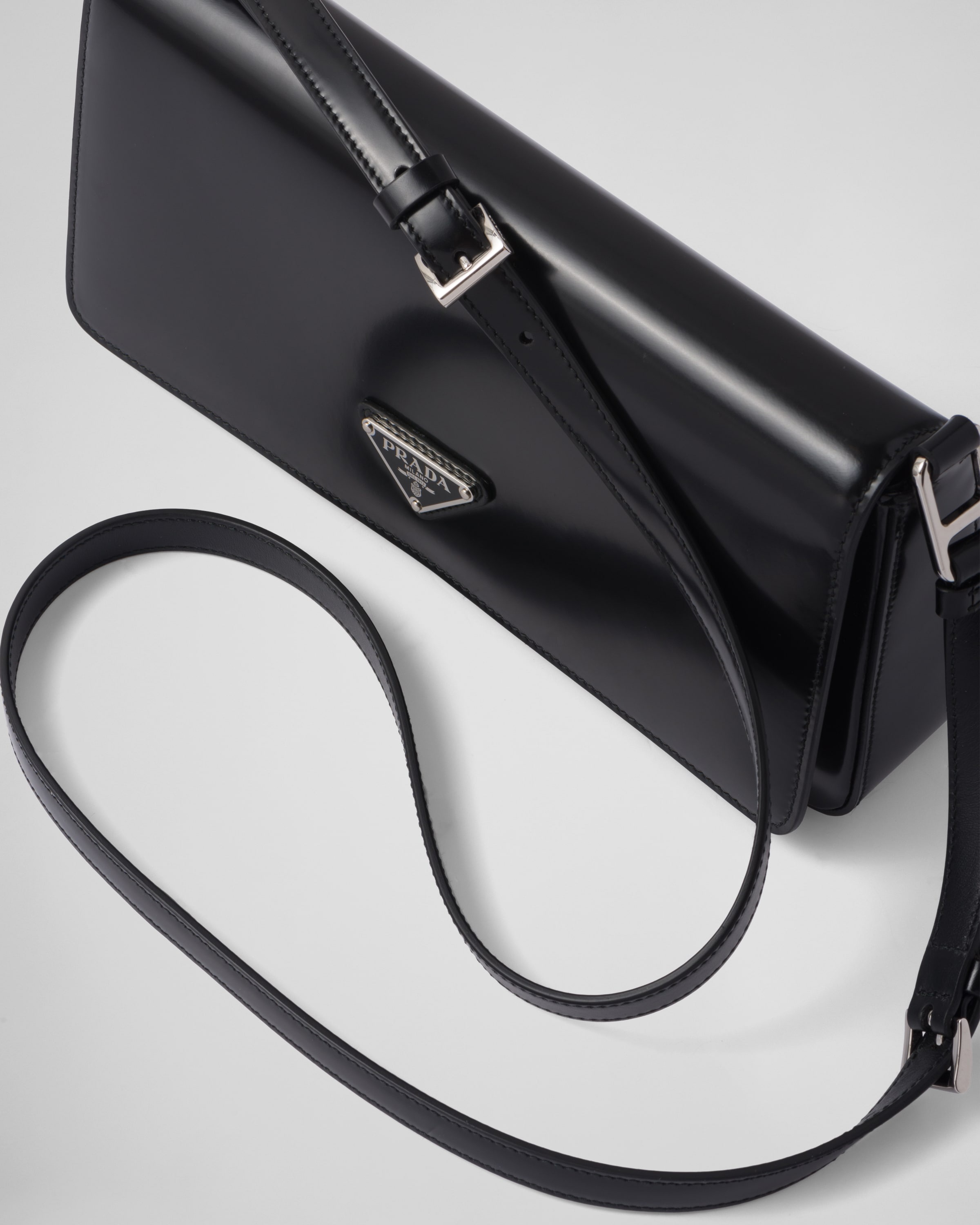 Brushed leather Prada Femme bag - 6