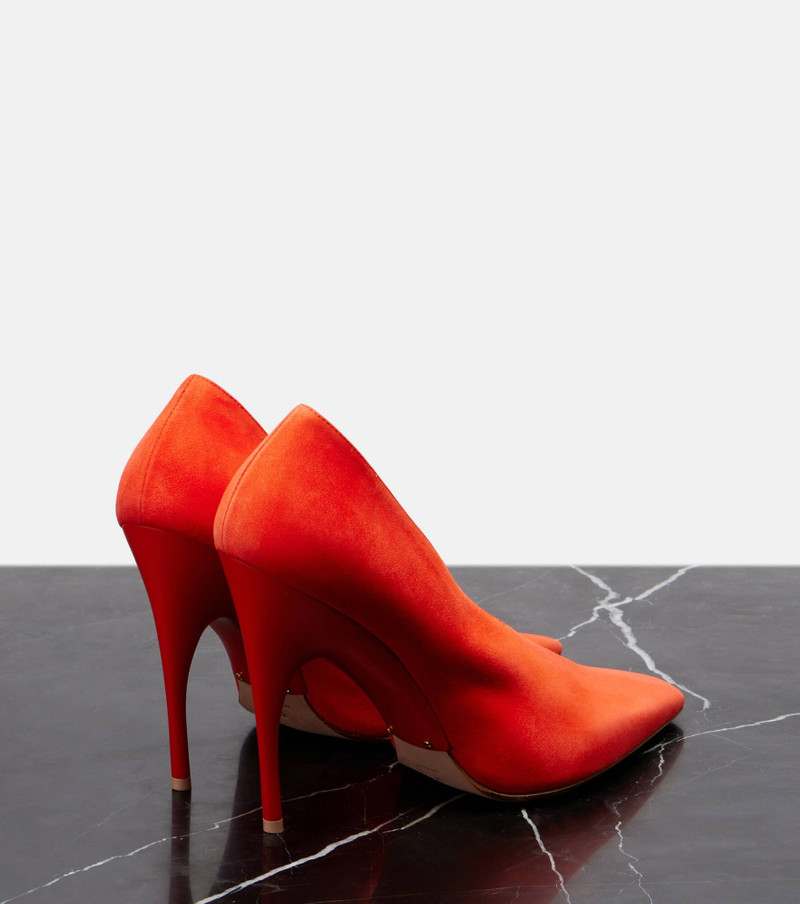 BALENCIAGA Duchesse suede pumps outlook