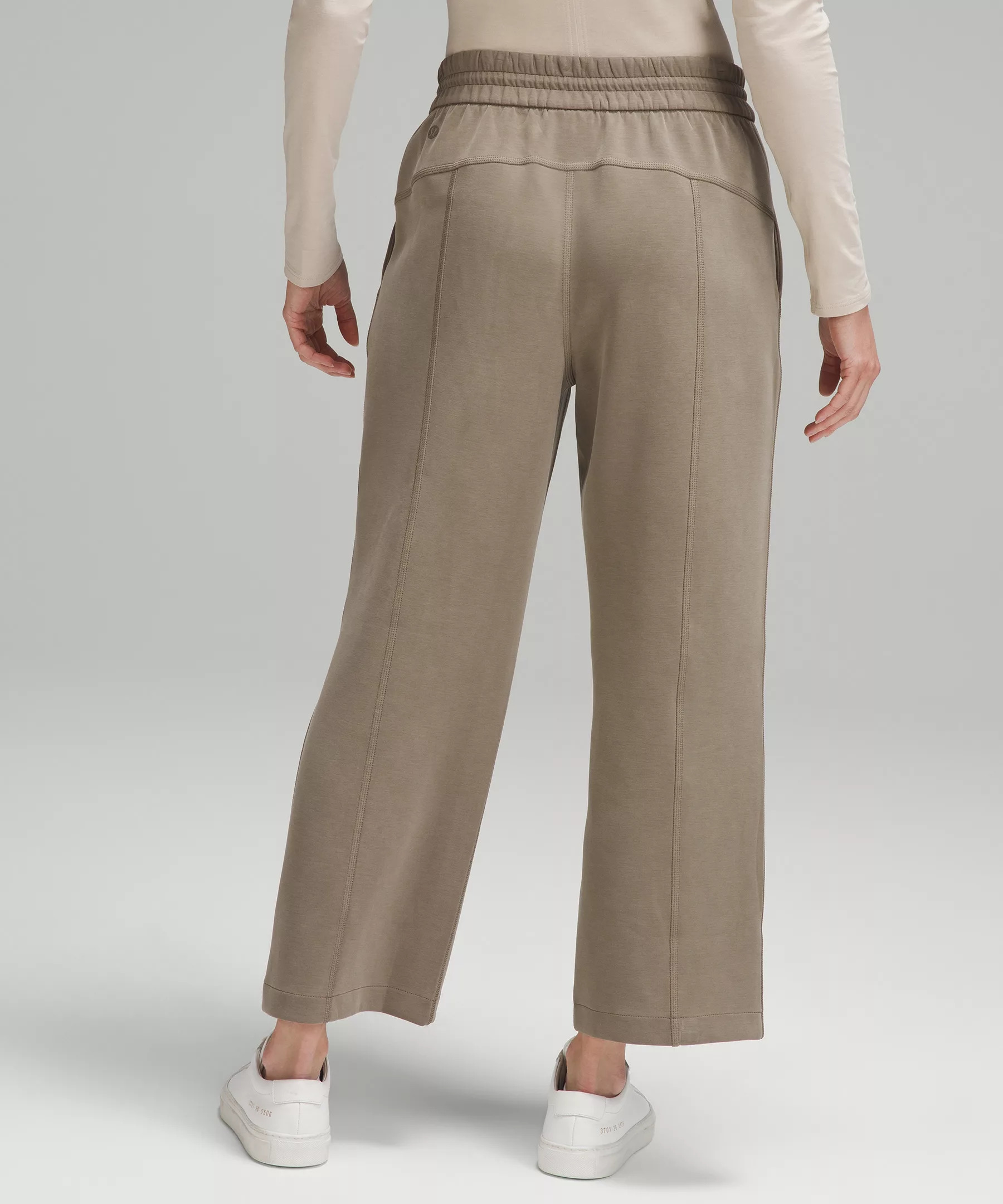 Softstreme High-Rise Straight-Leg Cropped Pant - 3