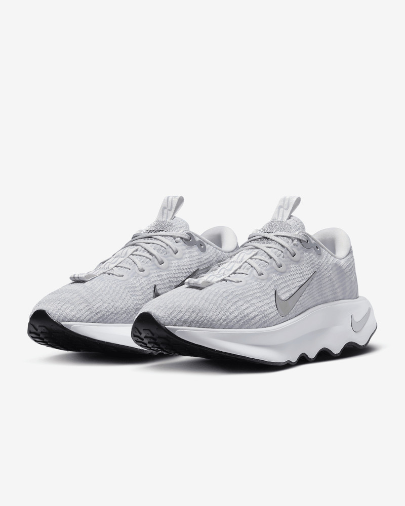 (WMNS) Nike Motiva Premium 'Summit White Metallic Silver' FZ2115-101 5