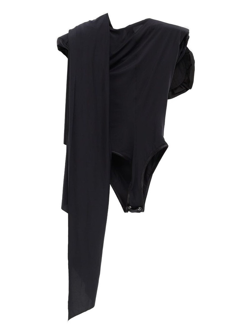 VAQUERA rose detail body outlook