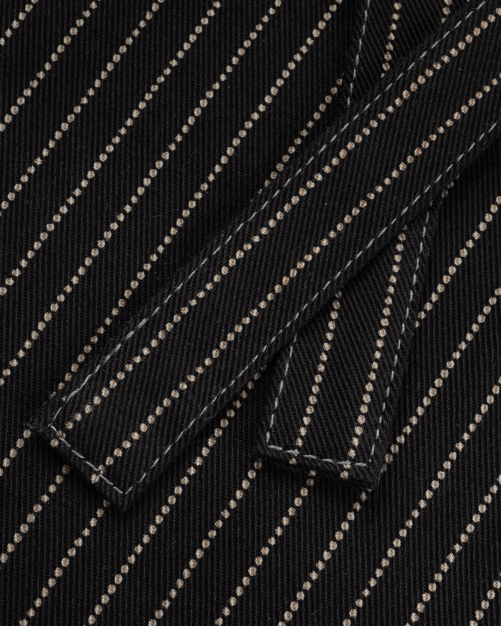 IHG-058-BLK 12oz Wabash Apron - Black - 10