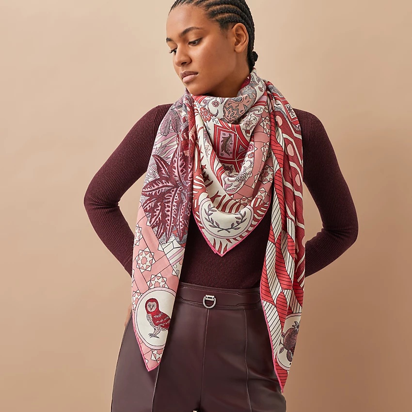 La Danse des Amazones shawl 140 - 2