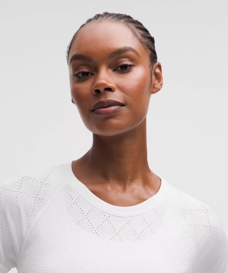 Swiftly Tech Short-Sleeve Shirt 2.0 *Hip Length 4