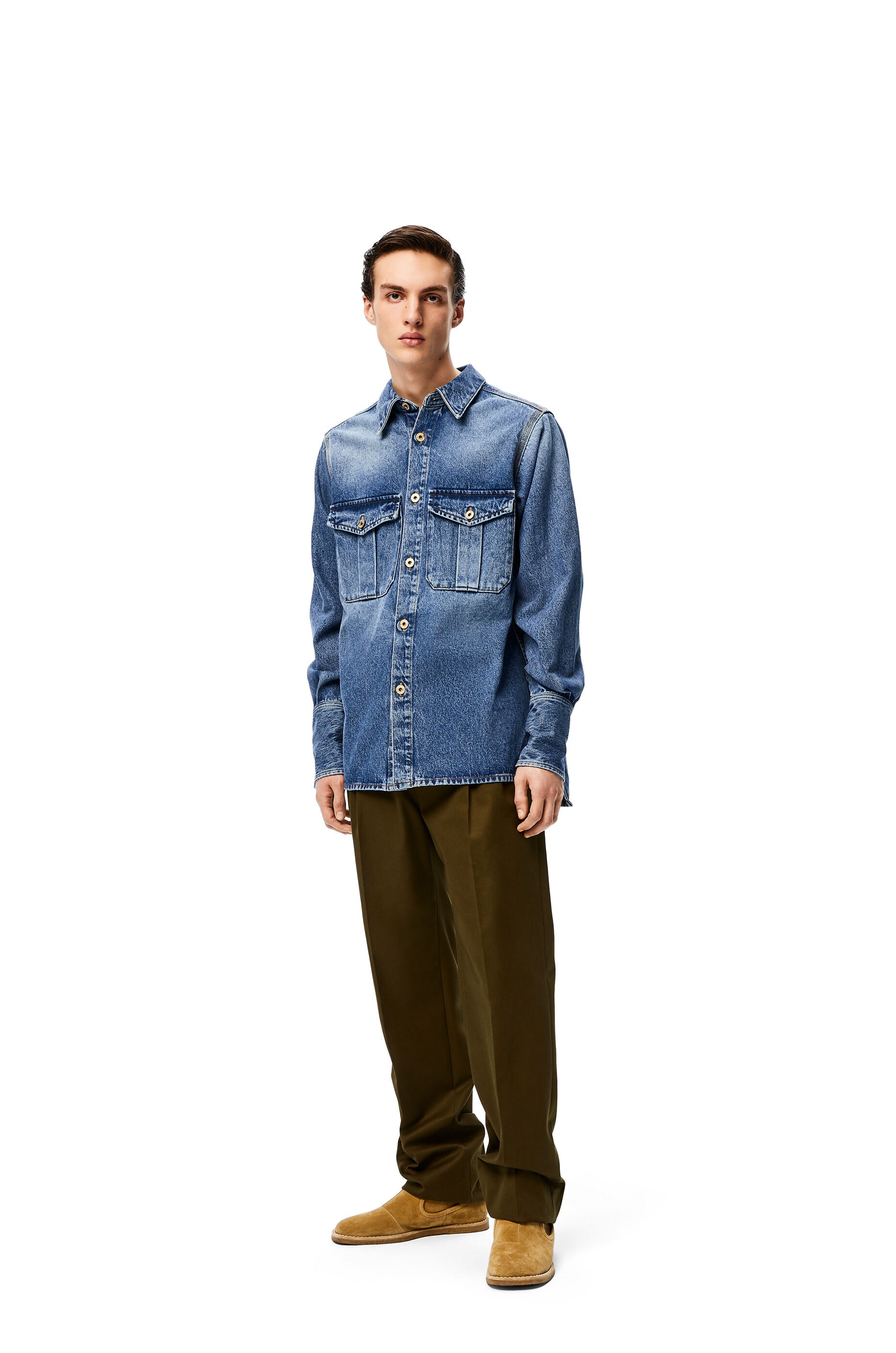 Patch pocket shirt in denim - 2