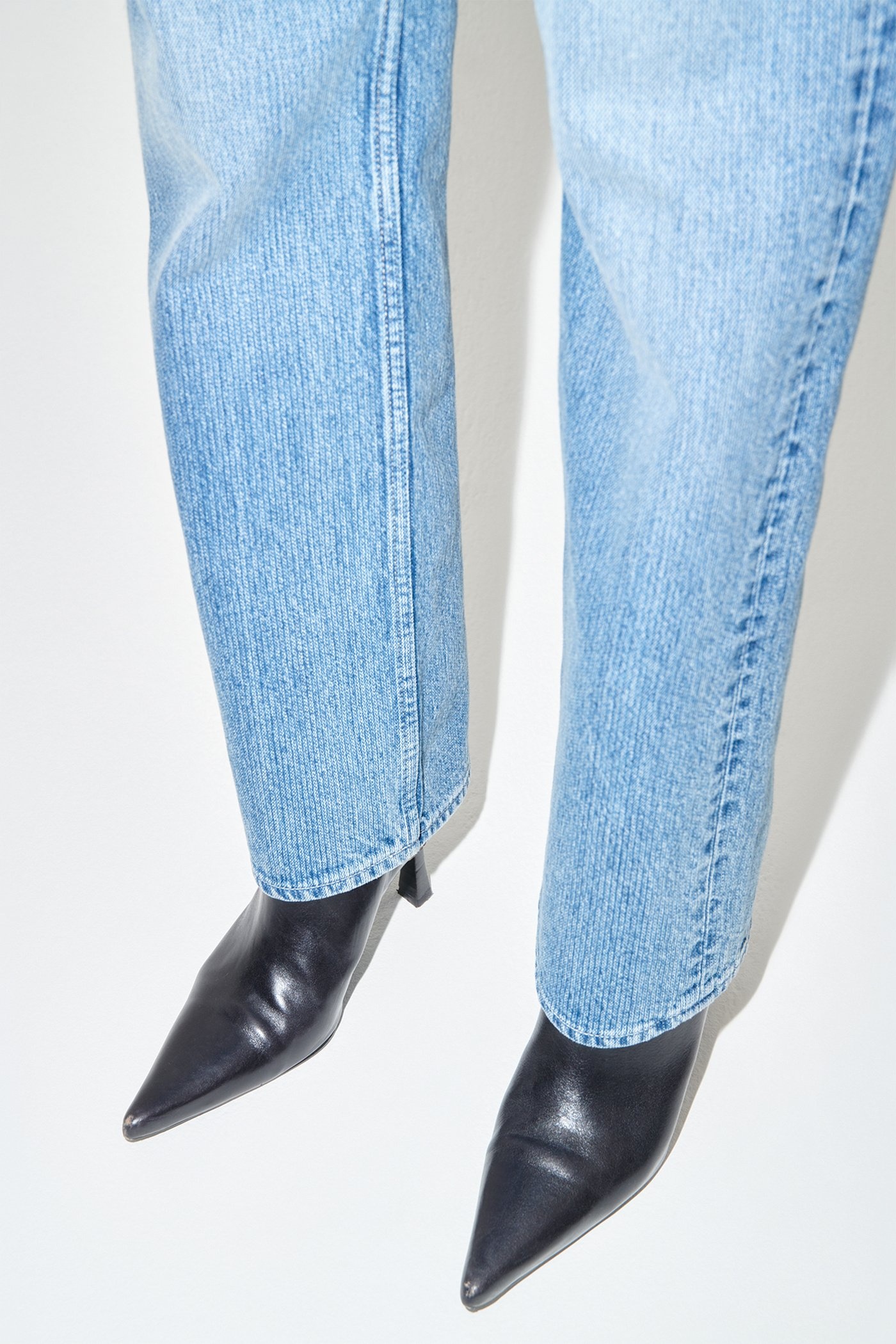 Linear Cut Dream Blue Chain Twill - 5