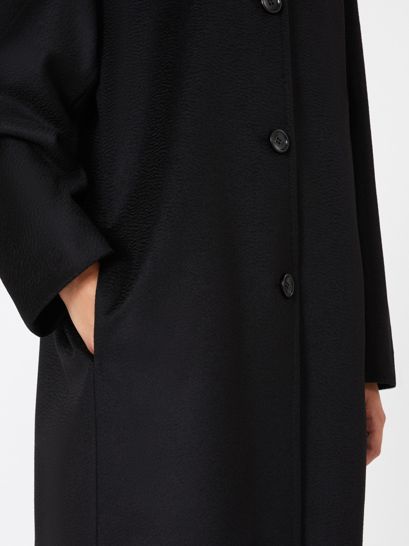 FILATO Camel coat with belt 5
