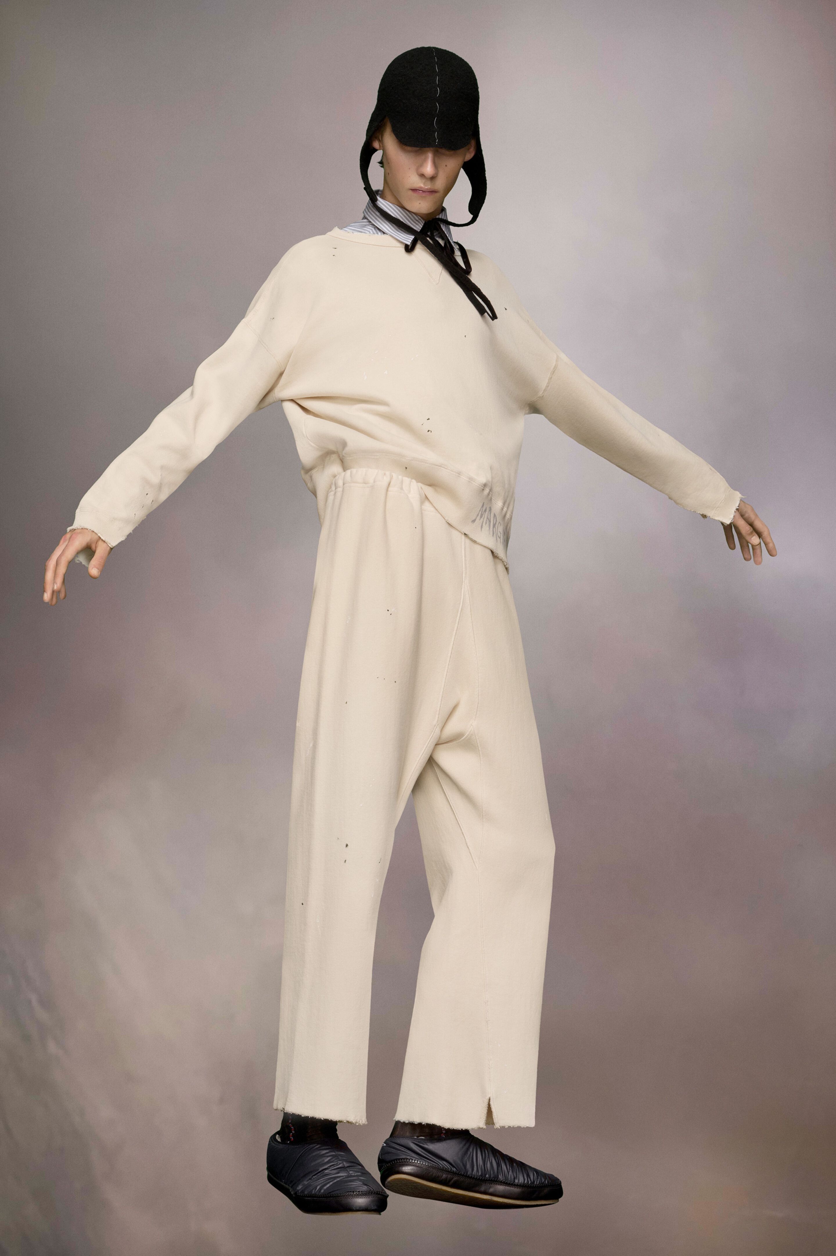 Cut-out hem sweatpants - 4