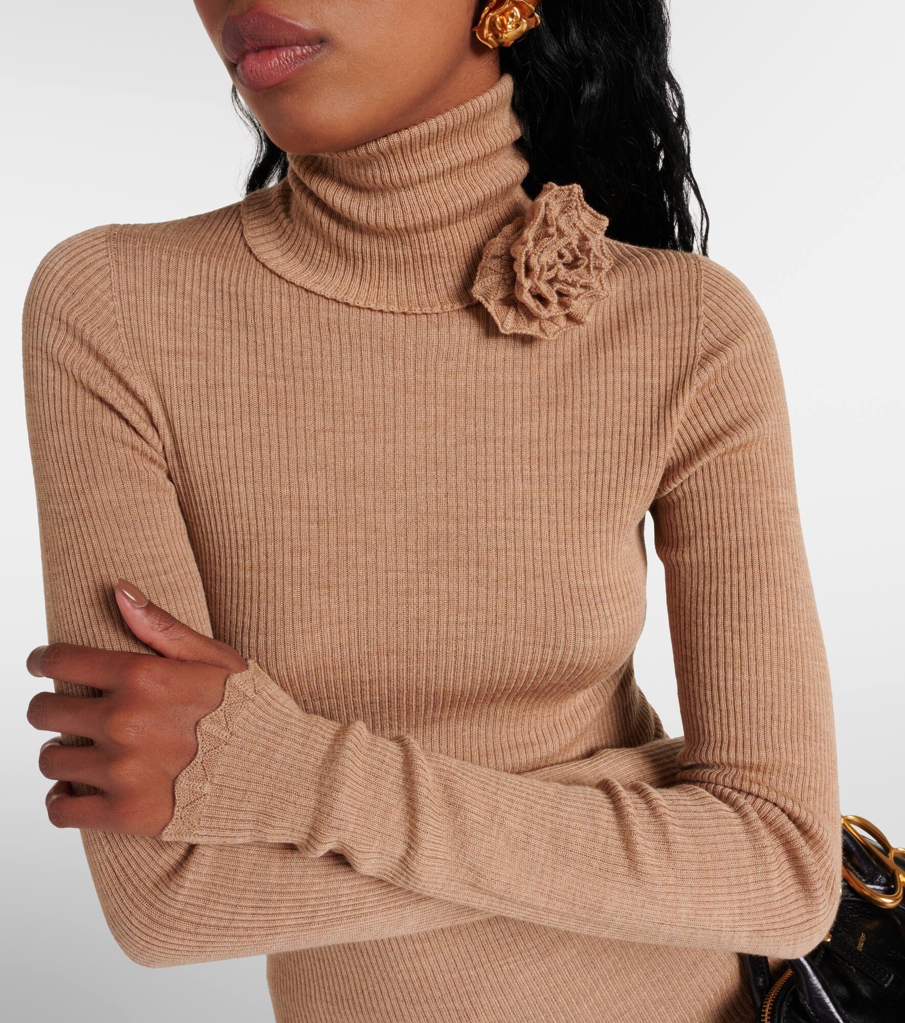 Floral-appliqué wool turtleneck sweater - 4