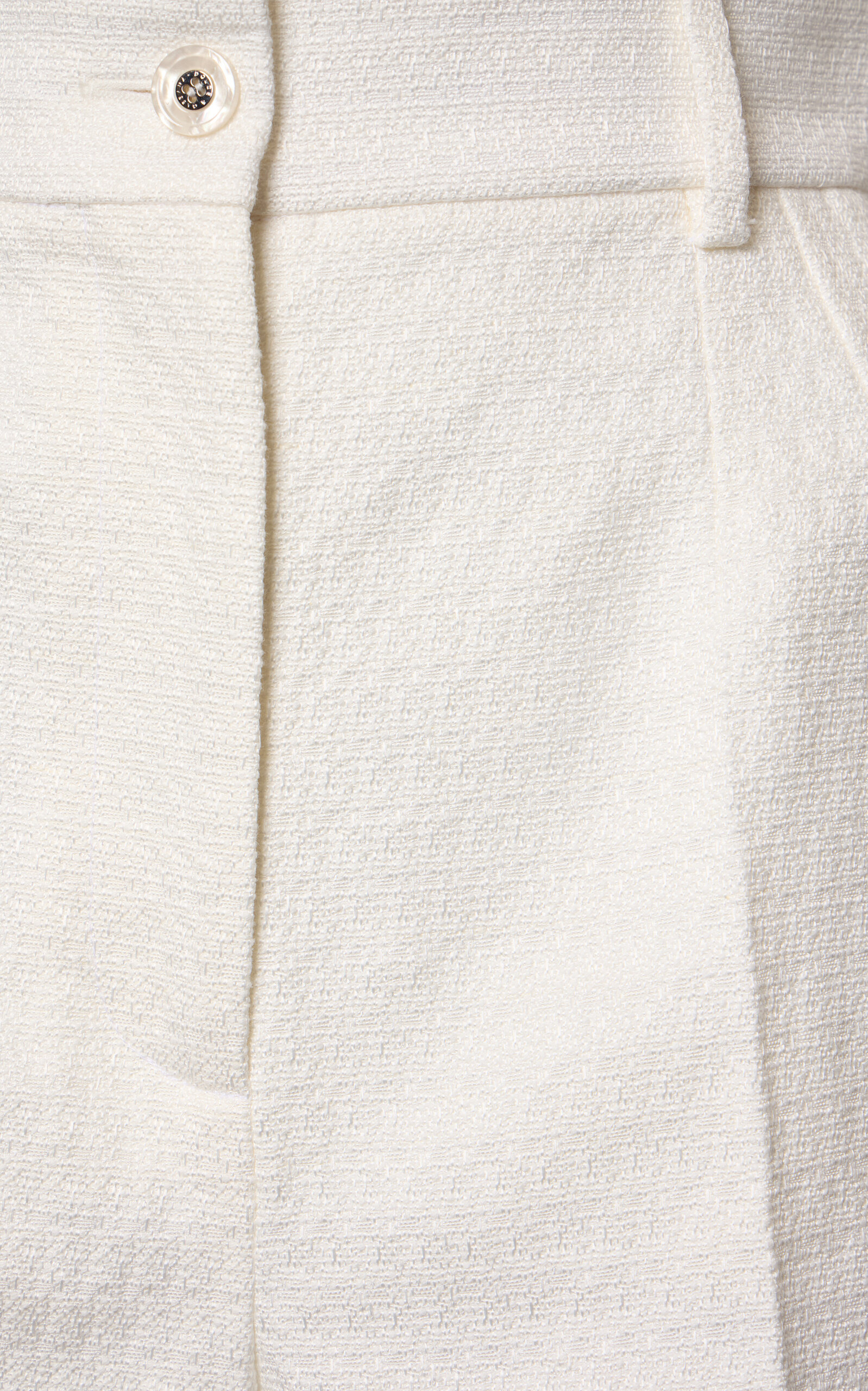 Bouclé Pleated Shorts white - 5
